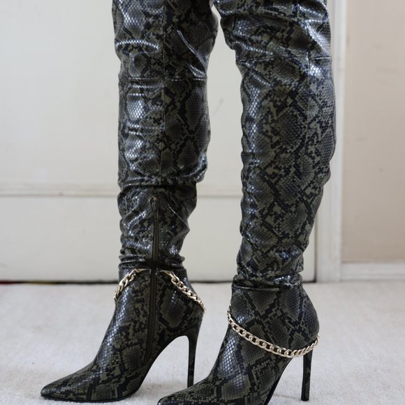 So Me Olive Snakeskin Chain Boot Heels - Picture 8 of 9